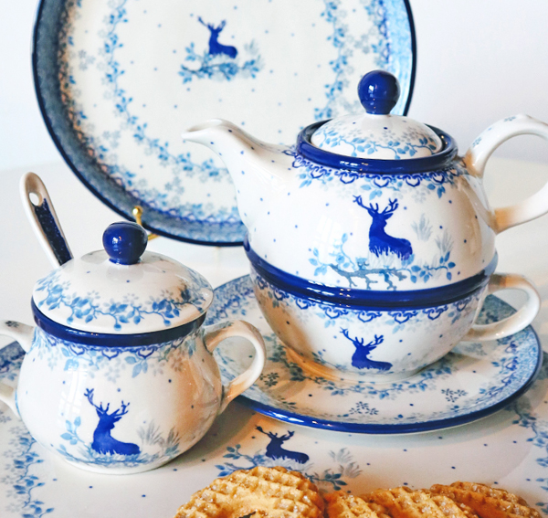 Ceramiczne naczynia, ręcznie malowane, ceramika artystyczna Bolesławiec dekoracja 2858X renifer, boże narodzenie