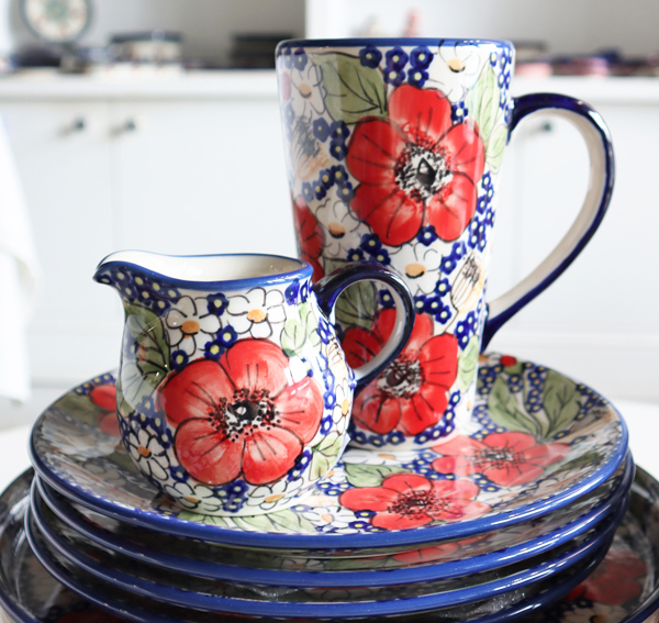 Ceramiczne naczynia, ręcznie malowane, ceramika artystyczna bolesławiec, manufaktura bolesławiec, dekoracja IM02 maki